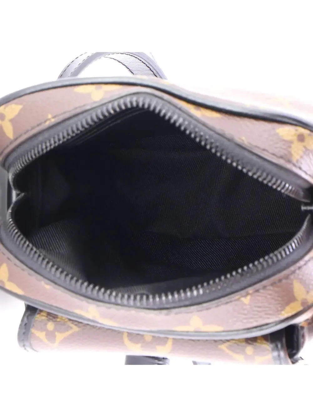 Louis Vuitton Christopher Wearable #295036L14B